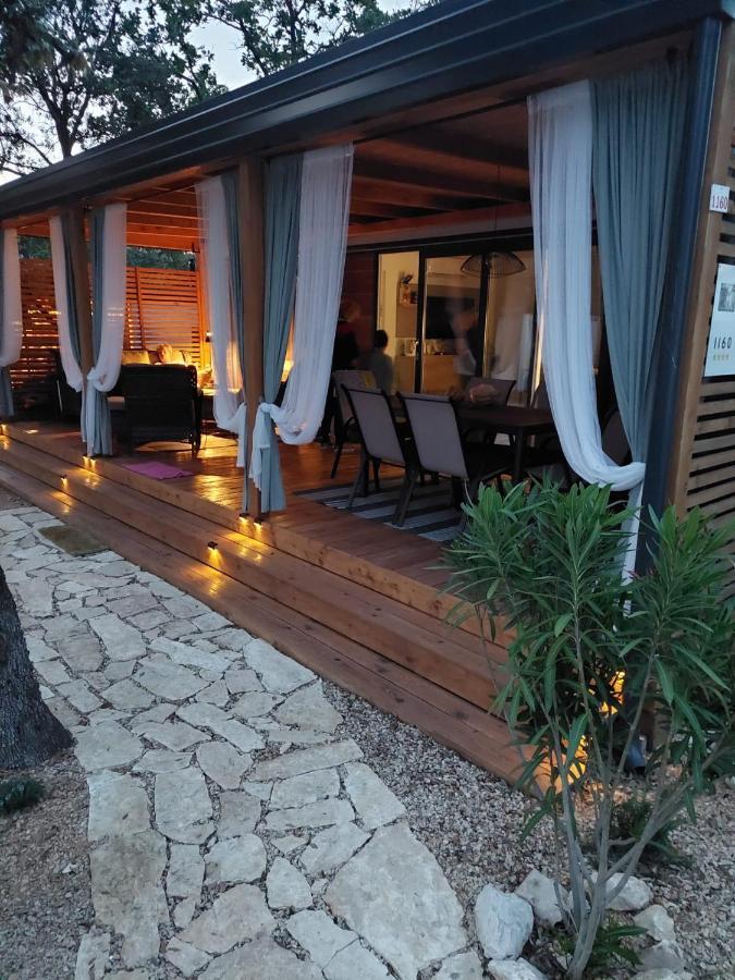 Laca Biograd Na Moru Esterno foto